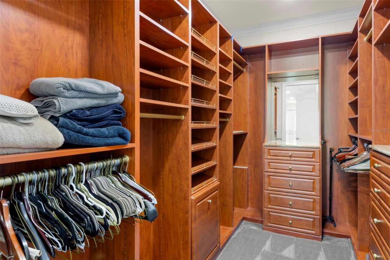 611 1st Avenue S, Tierra Verde, FL 33715 Photo