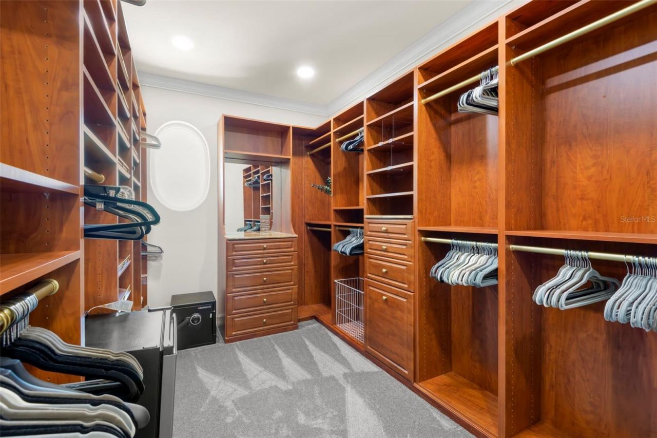 611 1st Avenue S, Tierra Verde, FL 33715 Photo