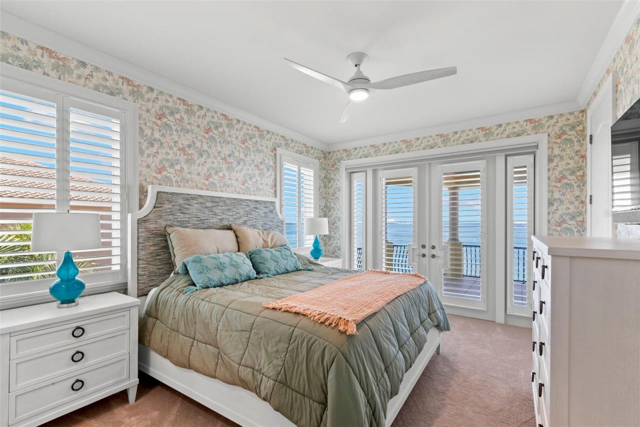 611 1st Avenue S, Tierra Verde, FL 33715 Photo