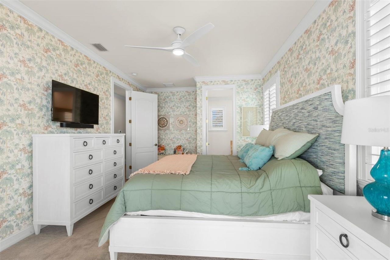 611 1st Avenue S, Tierra Verde, FL 33715 Photo