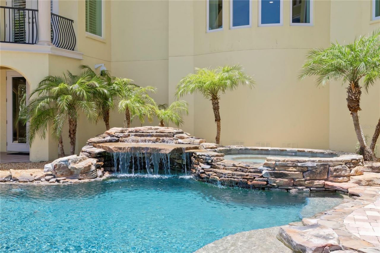 611 1st Avenue S, Tierra Verde, FL 33715 Photo