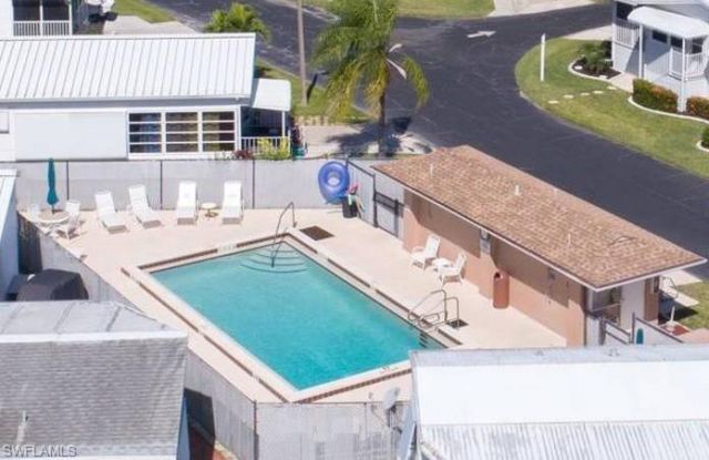 19681 Summerlin Rd, Unit 444, Fort Myers, FL 33908 Photo