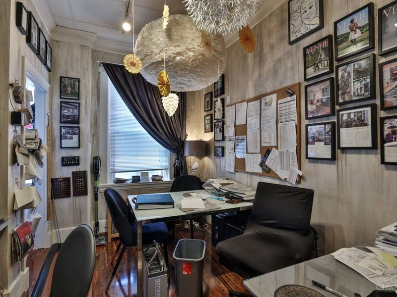 2003 Madison Road, Cincinnati, OH 45208 Photo 8