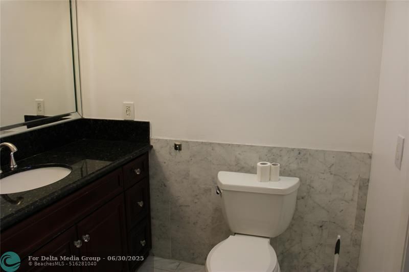 3200 Port Royale Drive, Unit 2007, Fort Lauderdale, FL 33308 Photo