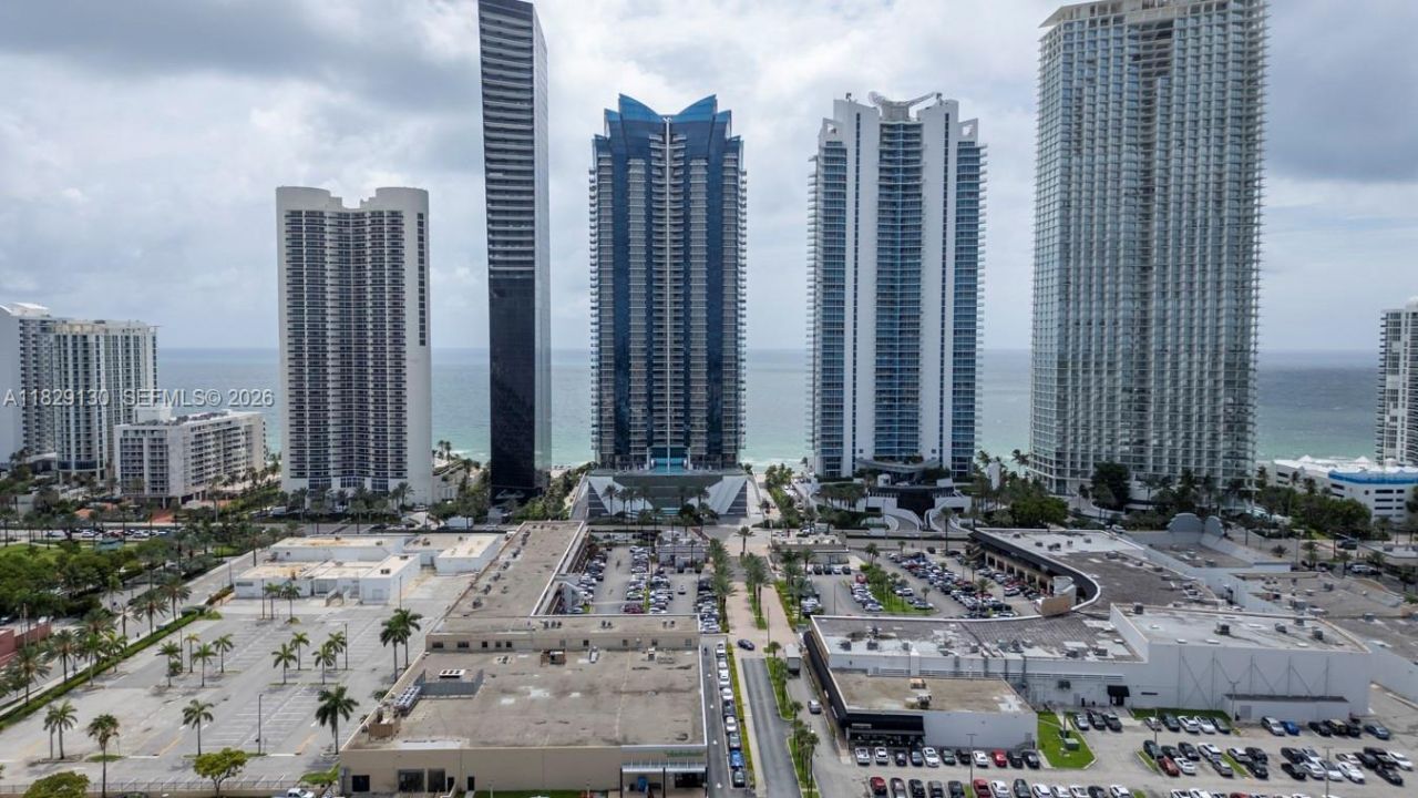 17100 N Bay Rd, Unit 1610, Sunny Isles Beach, FL 33160 Photo