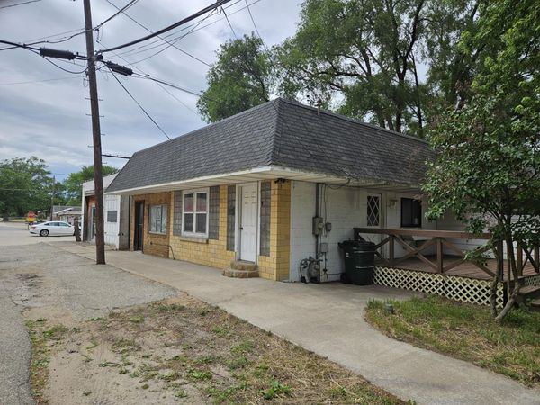 2768 W Winston Road, Rothbury, MI 49452