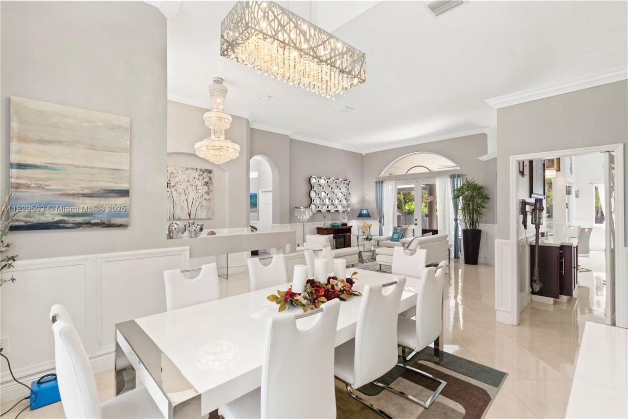 16601 SW 87th Ct, Unit 16601, Palmetto Bay, FL 33157 Photo