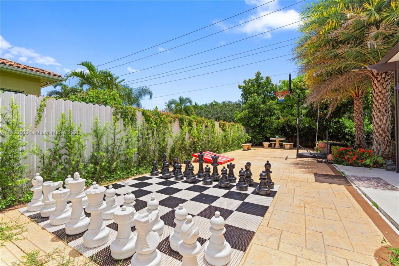 16601 SW 87th Ct, Unit 16601, Palmetto Bay, FL 33157 Photo