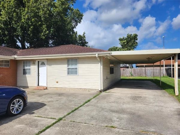3438 40 JACKSON Boulevard, Chalmette, LA 70043