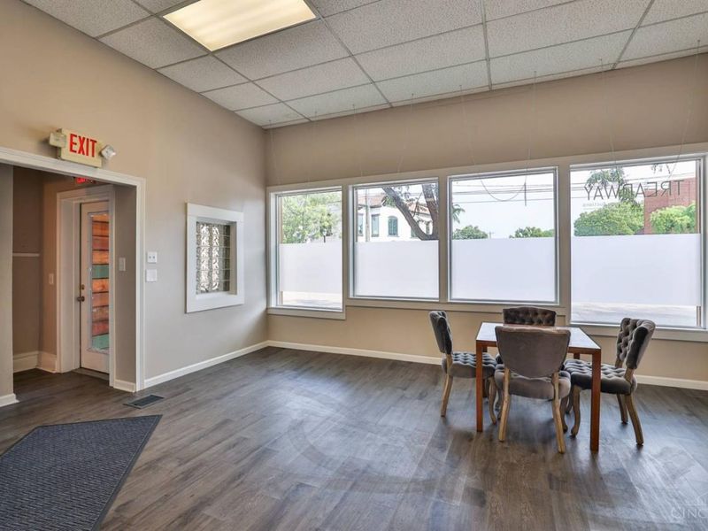 2007 Madison Road, Cincinnati, OH 45208 Photo 12