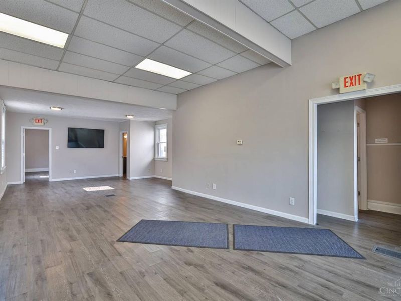 2007 Madison Road, Cincinnati, OH 45208 Photo 13