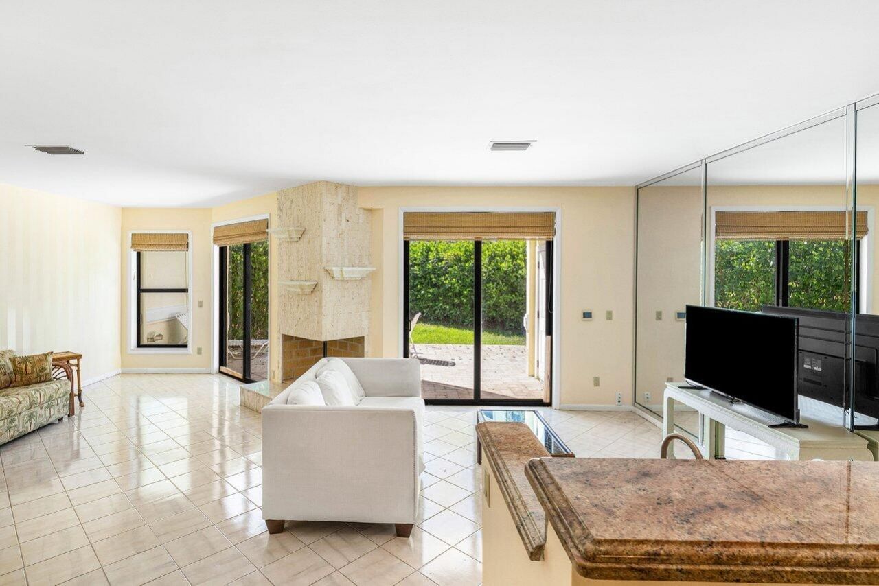 5109 N Ocean E Boulevard, Unit E, Ocean Ridge, FL 33435 Photo