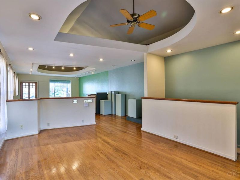 2009 Madison Road, Cincinnati, OH 45208 Photo 13
