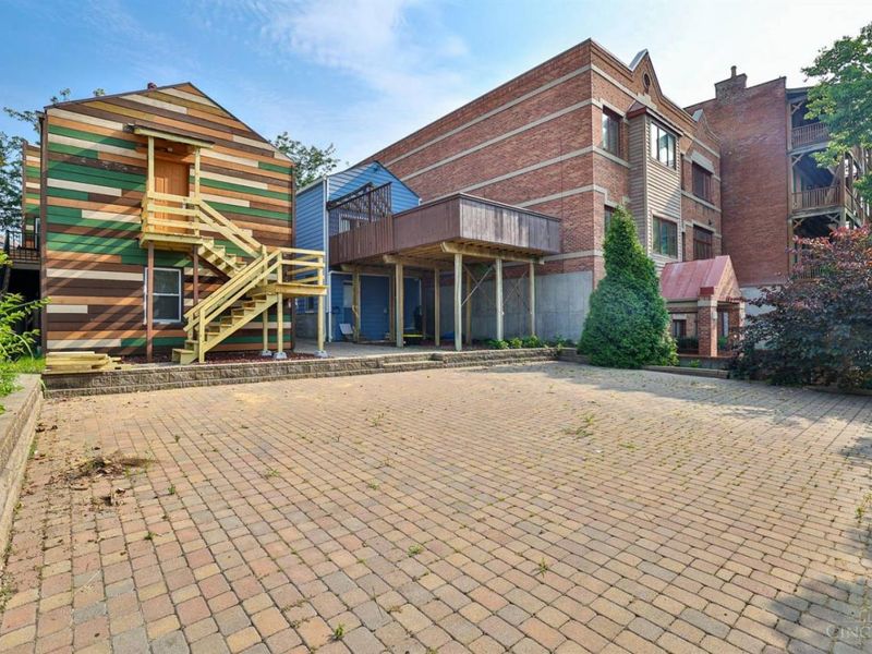 2009 Madison Road, Cincinnati, OH 45208 Photo 7