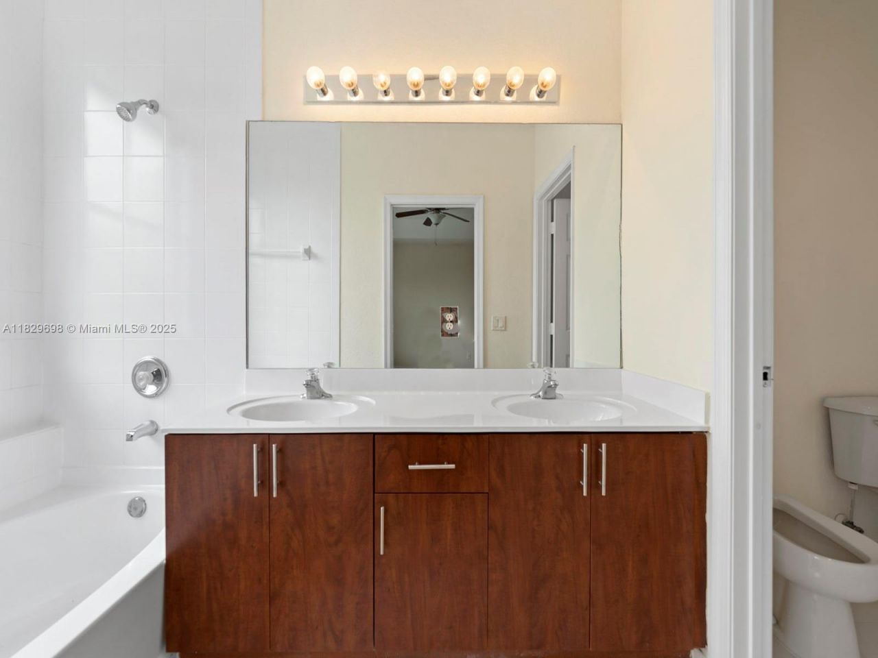 2504 SE 15th Ct, Homestead, FL 33035 Photo