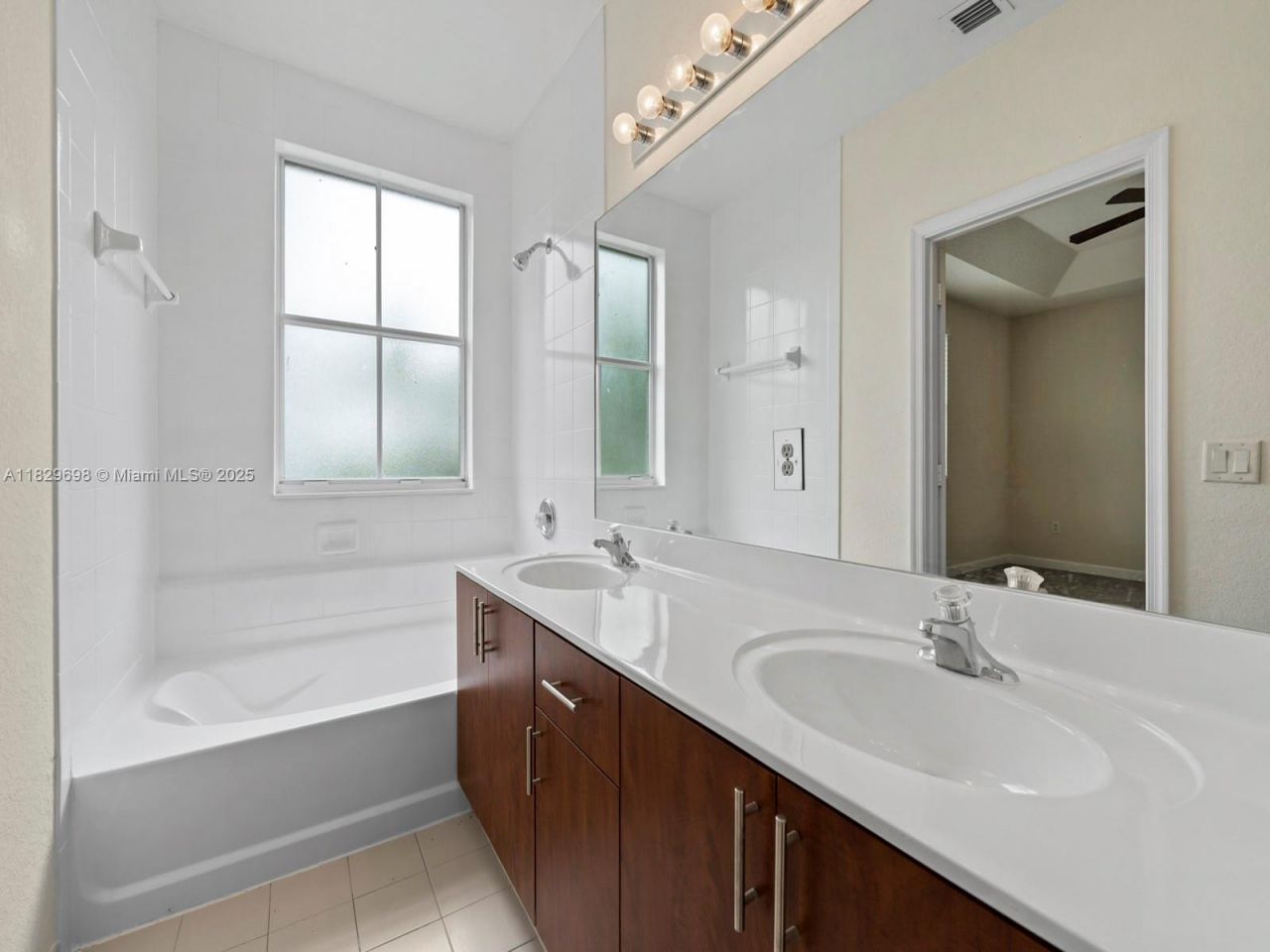 2504 SE 15th Ct, Homestead, FL 33035 Photo