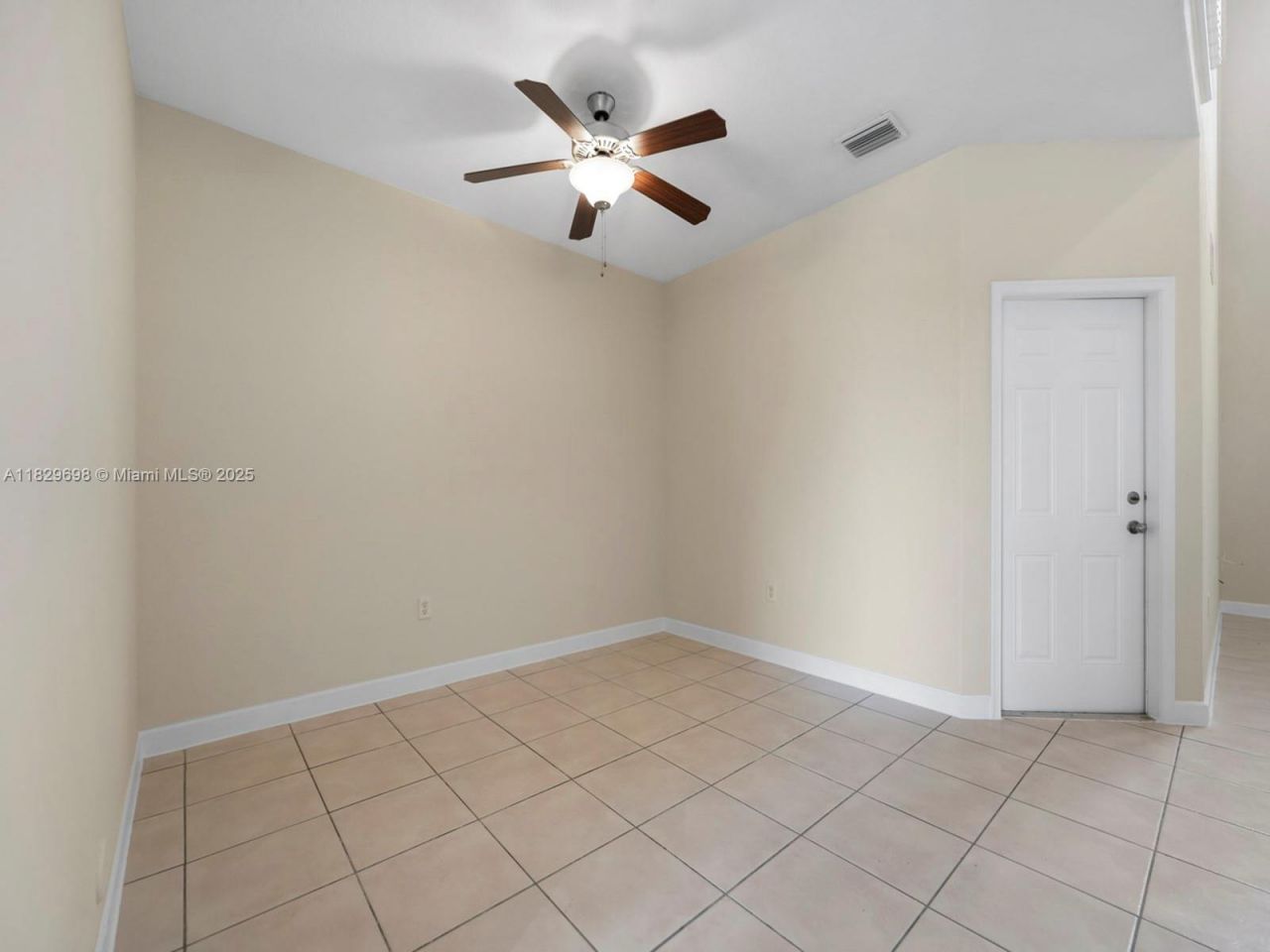 2504 SE 15th Ct, Homestead, FL 33035 Photo