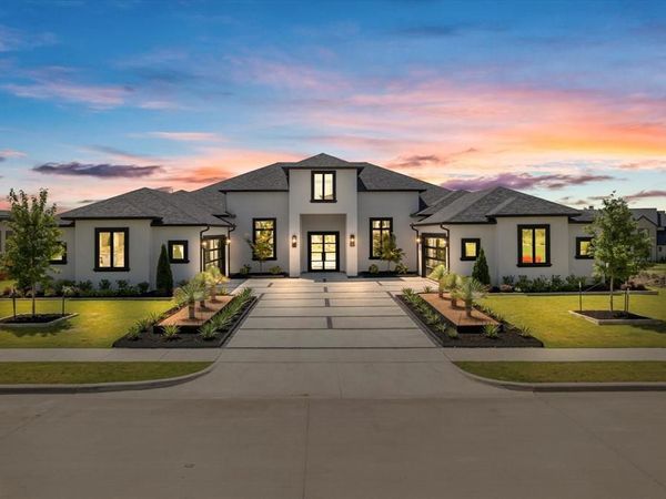 312 Longview Place, Heath, TX 75032