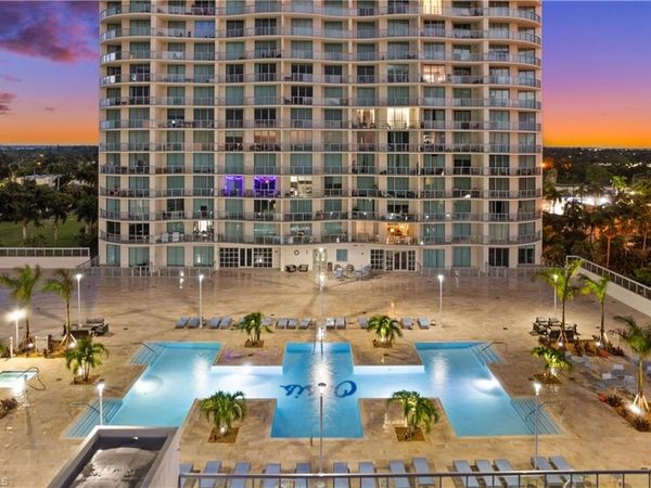 3000 Oasis Grand BLVD, Unit 1702, FORT MYERS, FL 33916