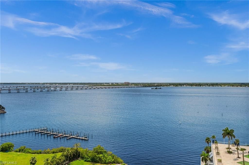 3000 Oasis Grand Blvd, Unit 1702, Fort Myers, FL 33916 Photo