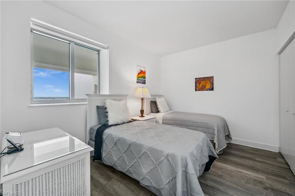 3000 Oasis Grand Blvd, Unit 1702, Fort Myers, FL 33916 Photo