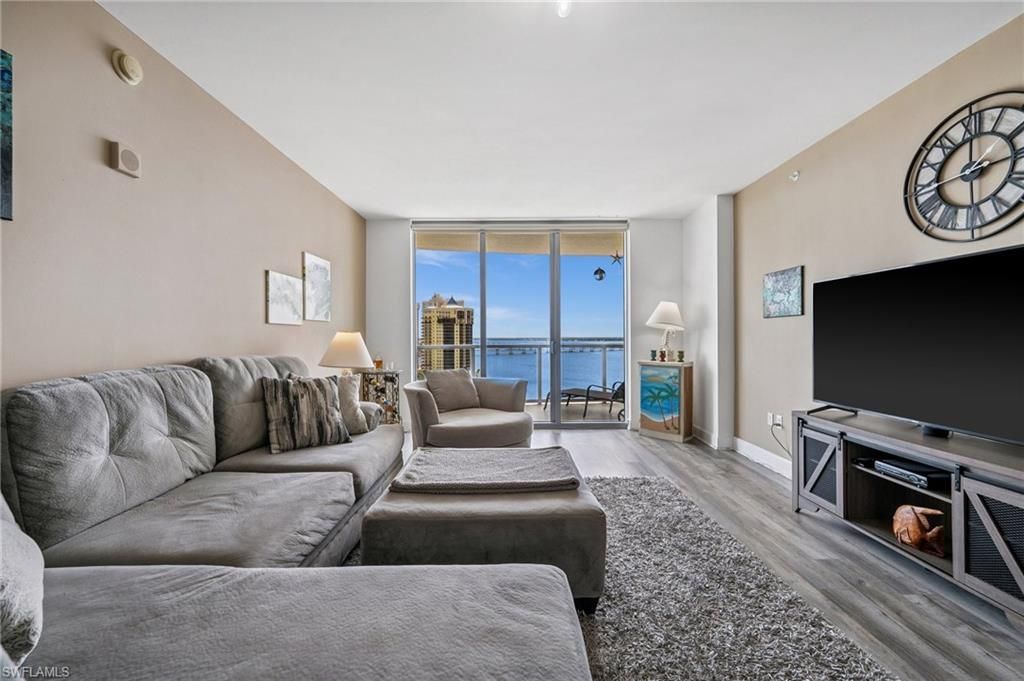 3000 Oasis Grand Blvd, Unit 1702, Fort Myers, FL 33916 Photo