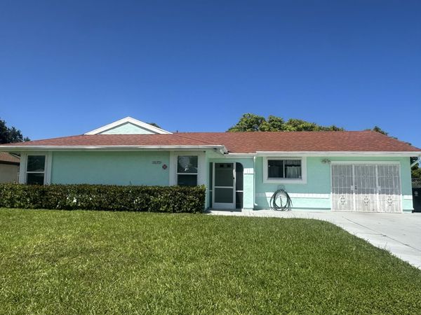2073 SE Rainier Road, Port Saint Lucie, FL 34953