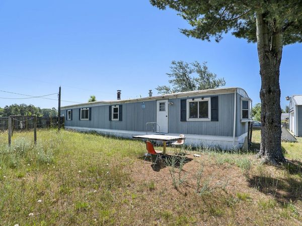 10295 S Osborn Avenue, Fremont, MI 49412