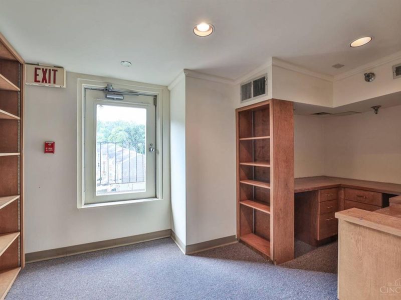 L Madison Road, Cincinnati, OH 45208 Photo 10