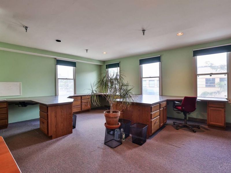 L Madison Road, Cincinnati, OH 45208 Photo 24