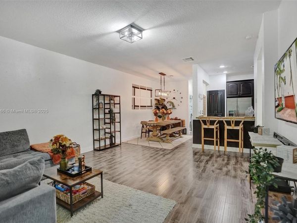 11898 SW 25th Ct, Unit 103, Miramar, FL 33025