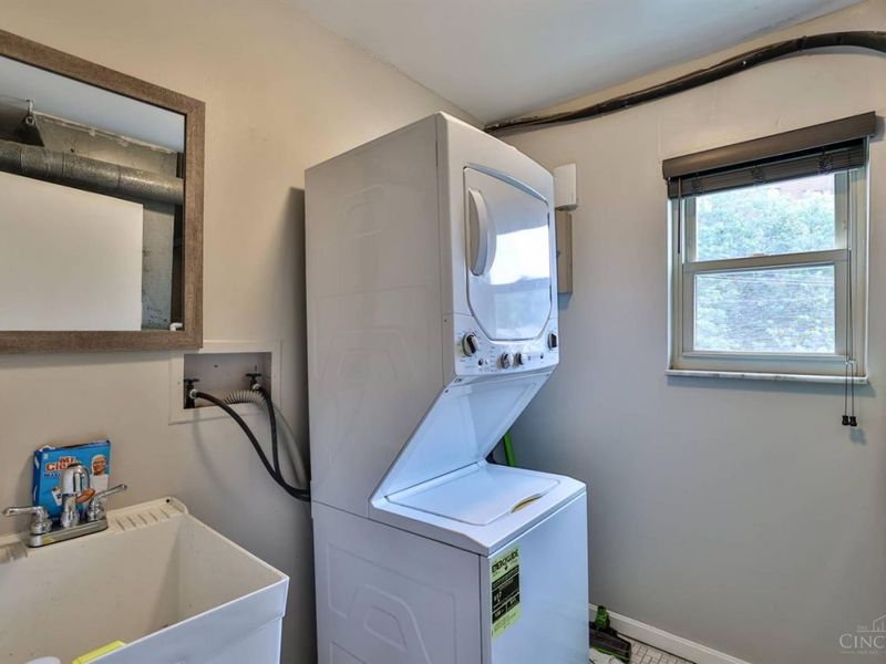 2039 Madison Road, Cincinnati, OH 45208 Photo 19