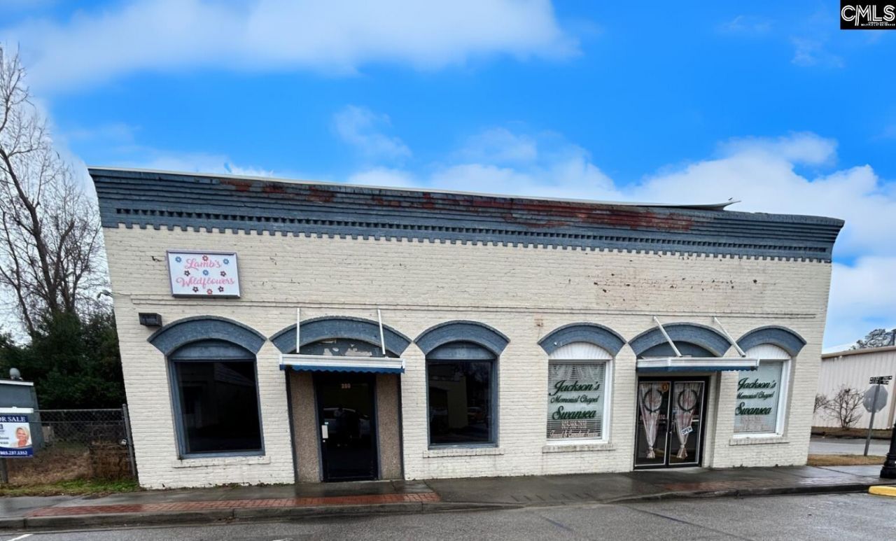 280-295 W Third Street Photo 1