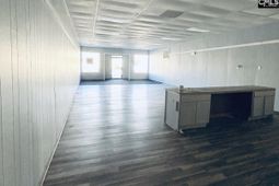 280-295 W Third Street photo 4