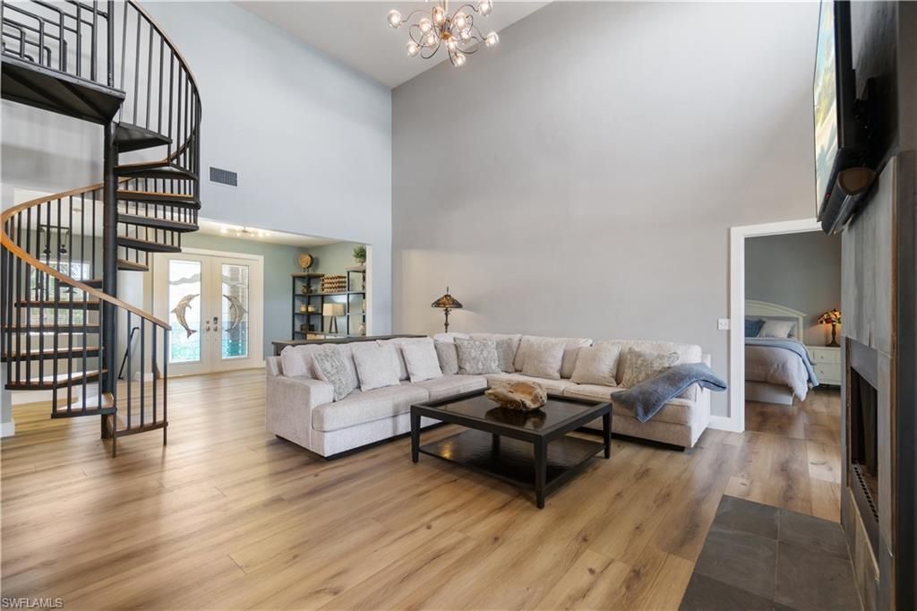 211 Sterling Ave, Fort Myers Beach, FL 33931 Photo