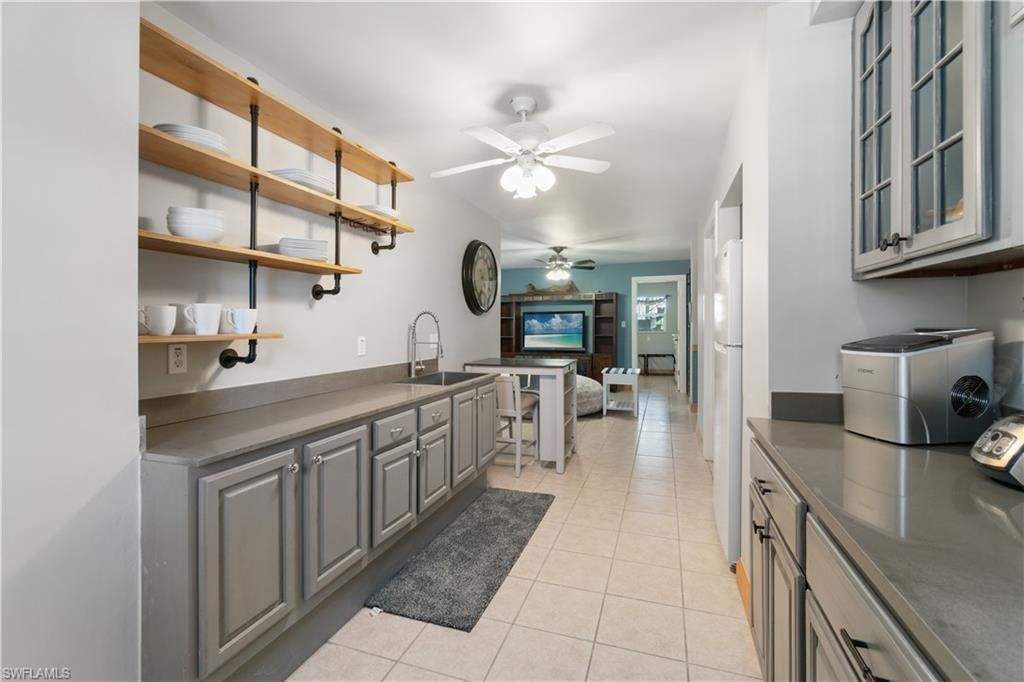 211 Sterling Ave, Fort Myers Beach, FL 33931 Photo