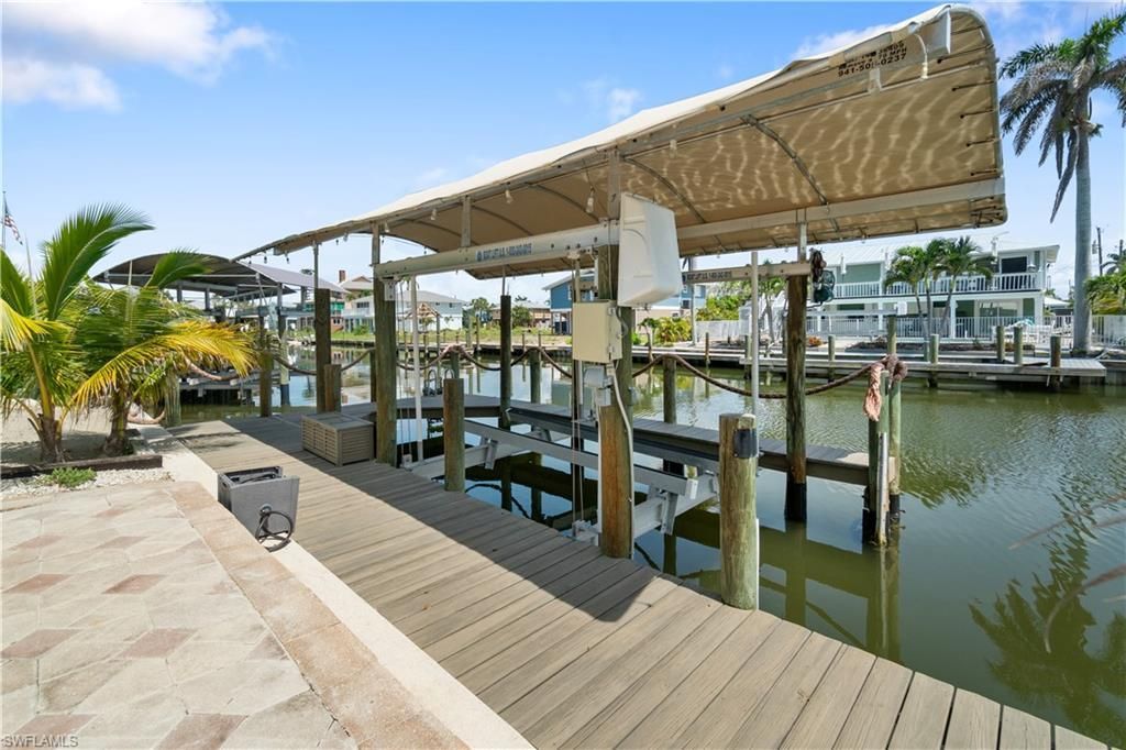 211 Sterling Ave, Fort Myers Beach, FL 33931 Photo