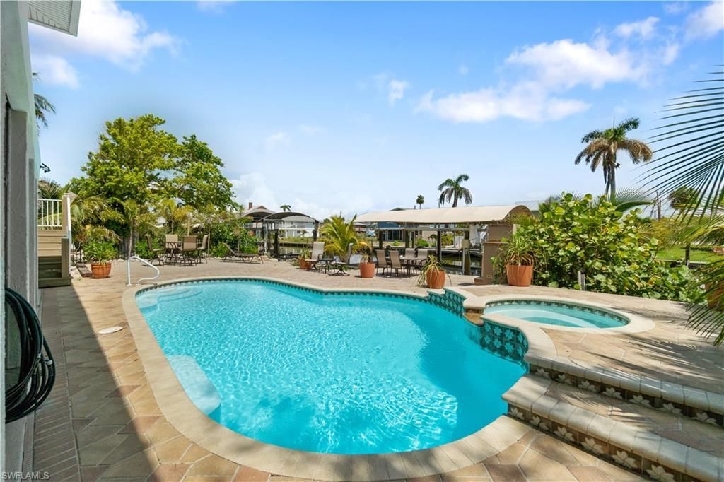 211 Sterling Ave, Fort Myers Beach, FL 33931 Photo