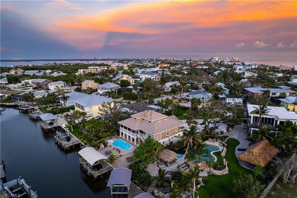 211 Sterling Ave, Fort Myers Beach, FL 33931 Photo