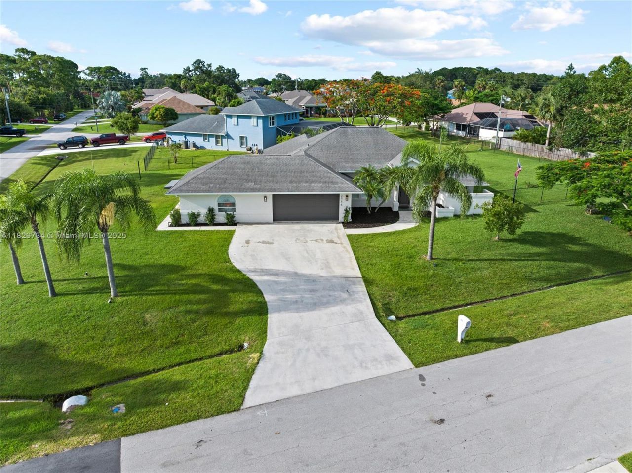 2055 SW Aaron Ln, Port Saint Lucie, FL 34953 Photo