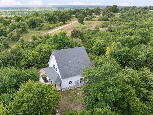 13554 Knob Hill Road, Rogers, TX 76569