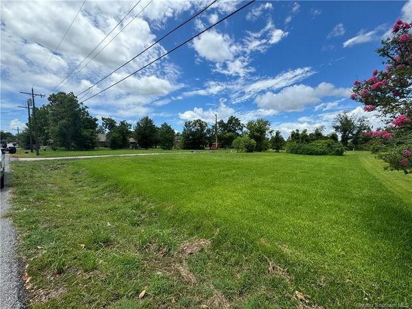 417 Antoinette Drive, Lake Charles, LA 70615