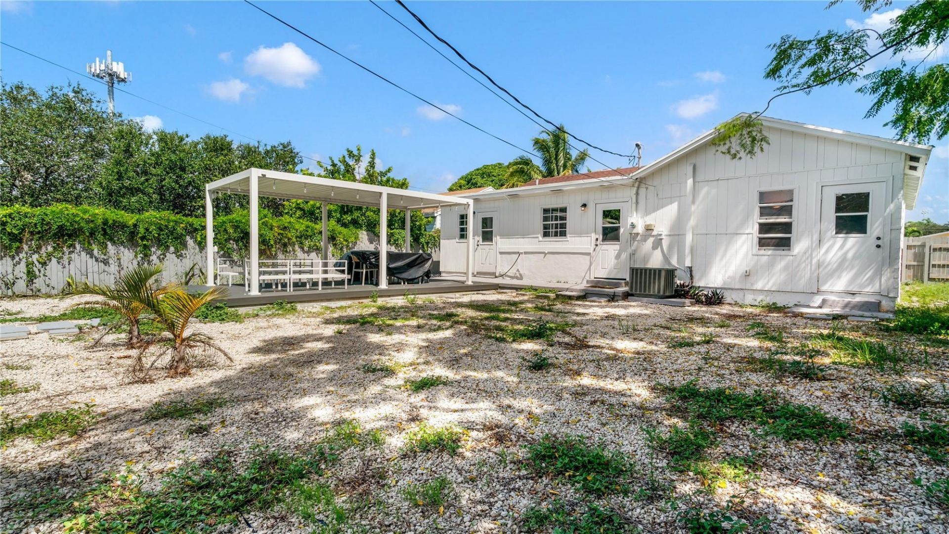 516 Puritan Rd, West Palm Beach, FL 33405 Photo
