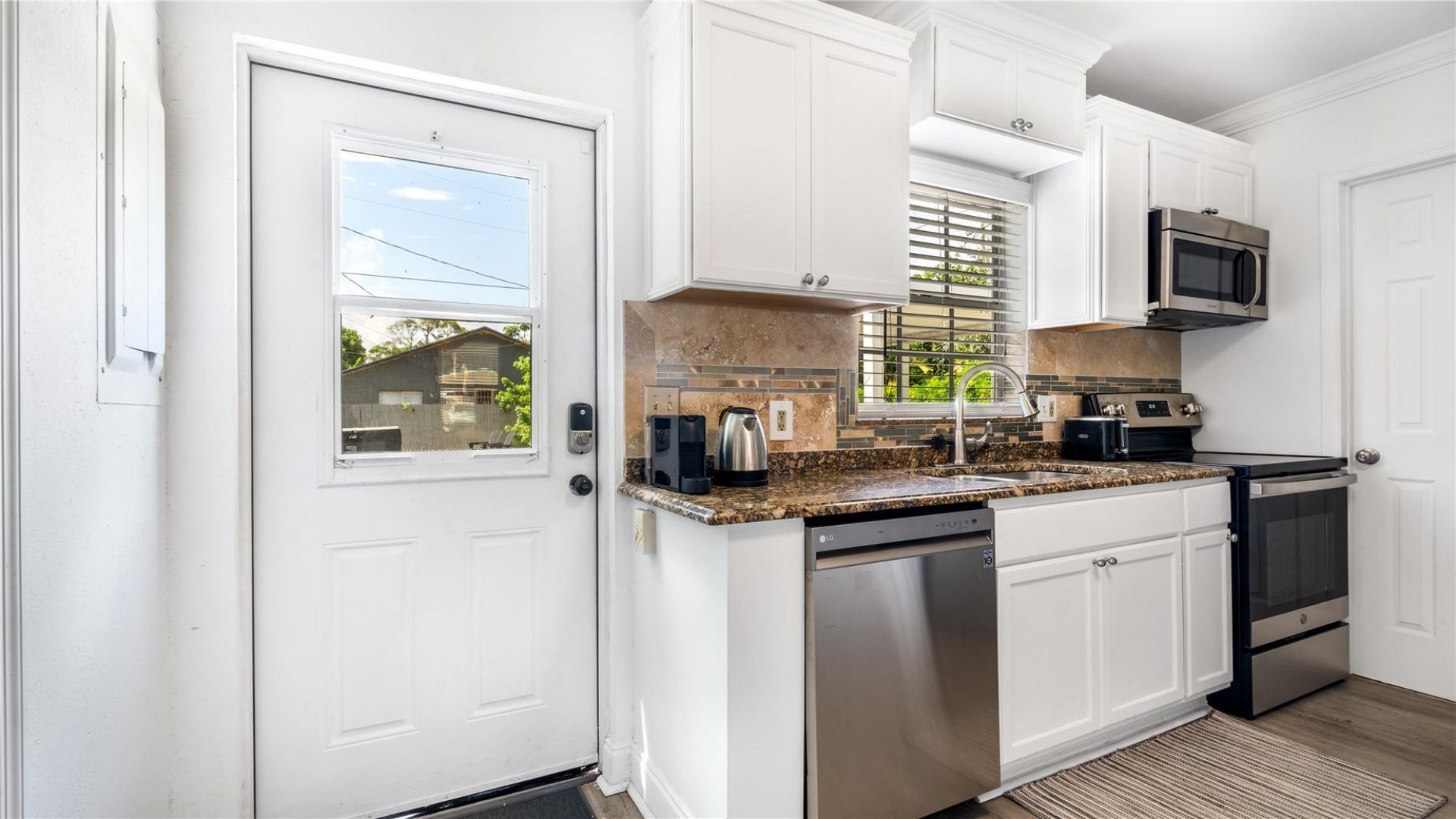 516 Puritan Rd, West Palm Beach, FL 33405 Photo