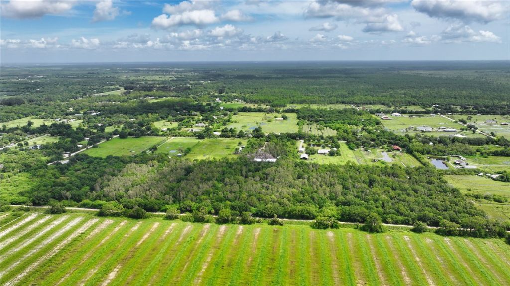 13380 101st Street, Fellsmere, FL 32948 Photo