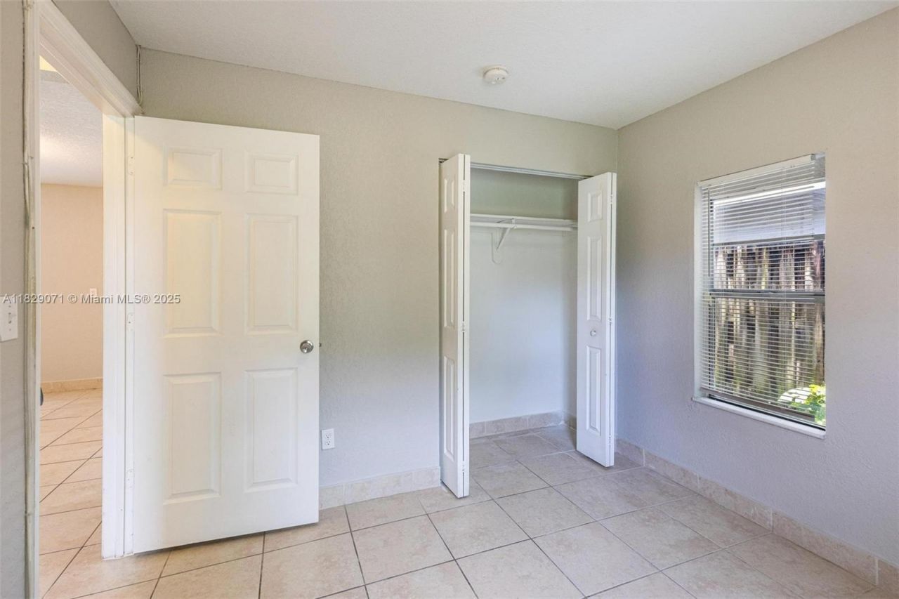 6048 Buchanan St, Hollywood, FL 33024 Photo