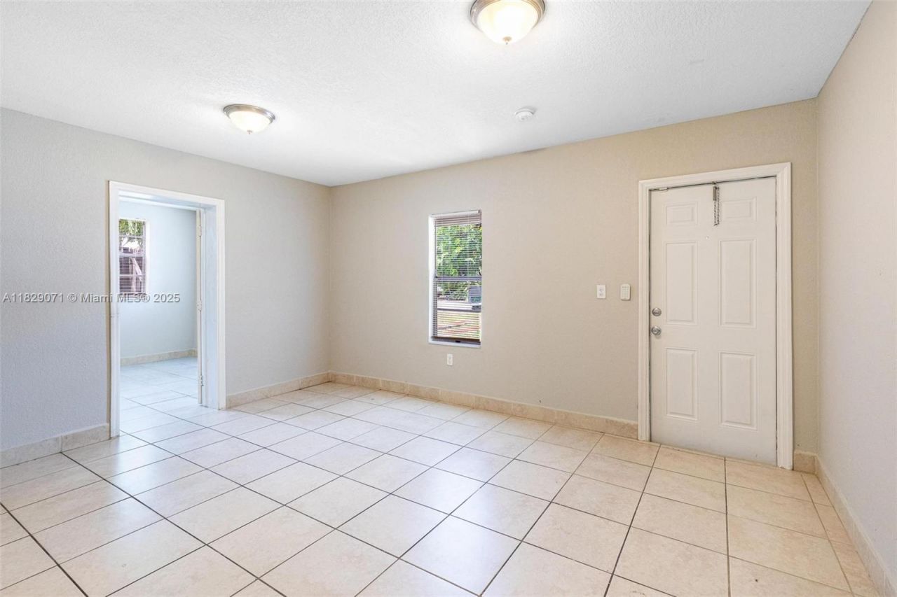 6048 Buchanan St, Hollywood, FL 33024 Photo