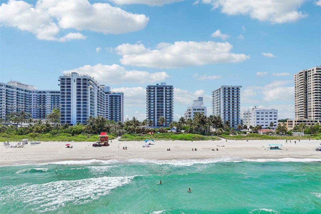 2401 Collins Ave, Unit 1612, Miami Beach, FL 33140 Photo