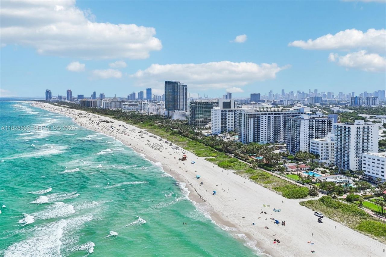 2401 Collins Ave, Unit 1612, Miami Beach, FL 33140 Photo