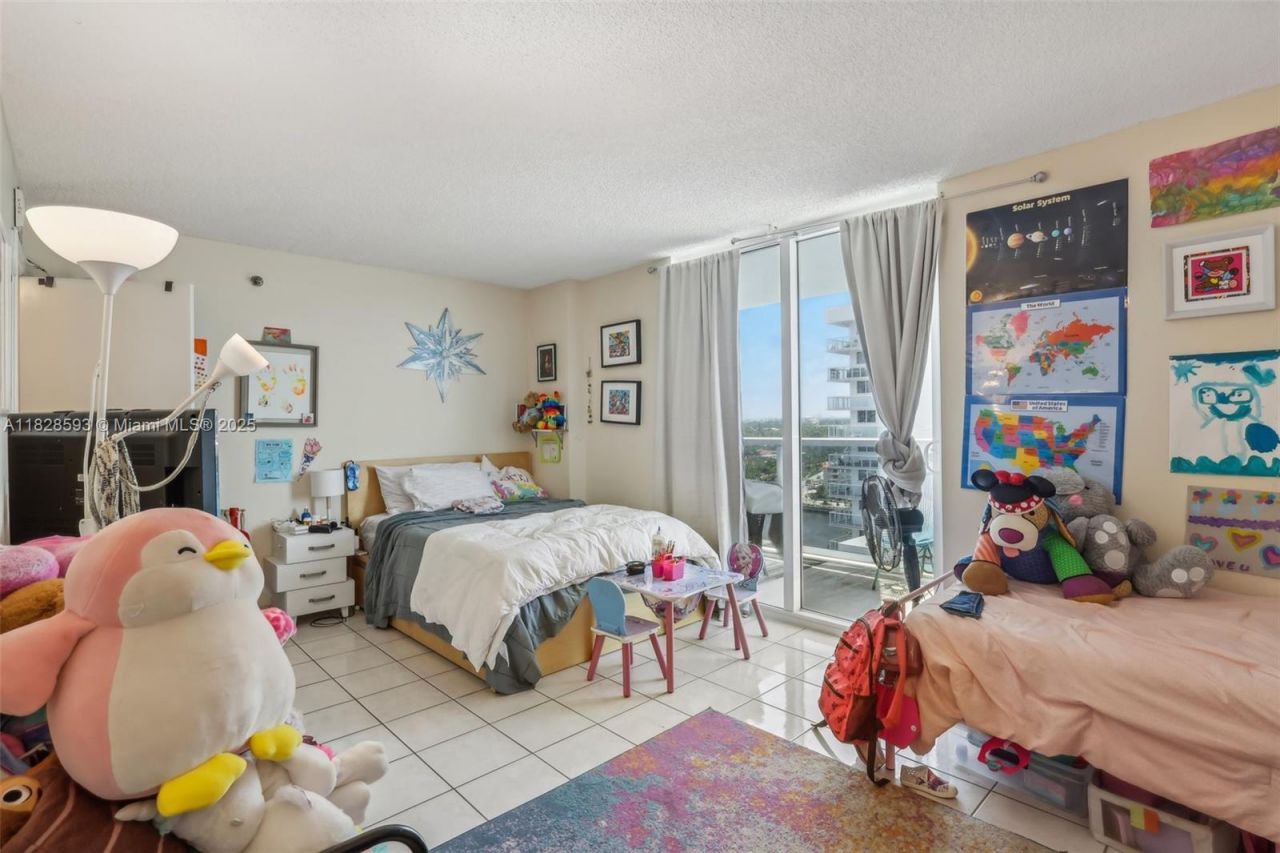 2401 Collins Ave, Unit 1612, Miami Beach, FL 33140 Photo